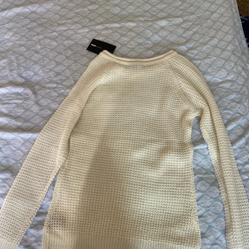 Sweater - Picture 2 of 2